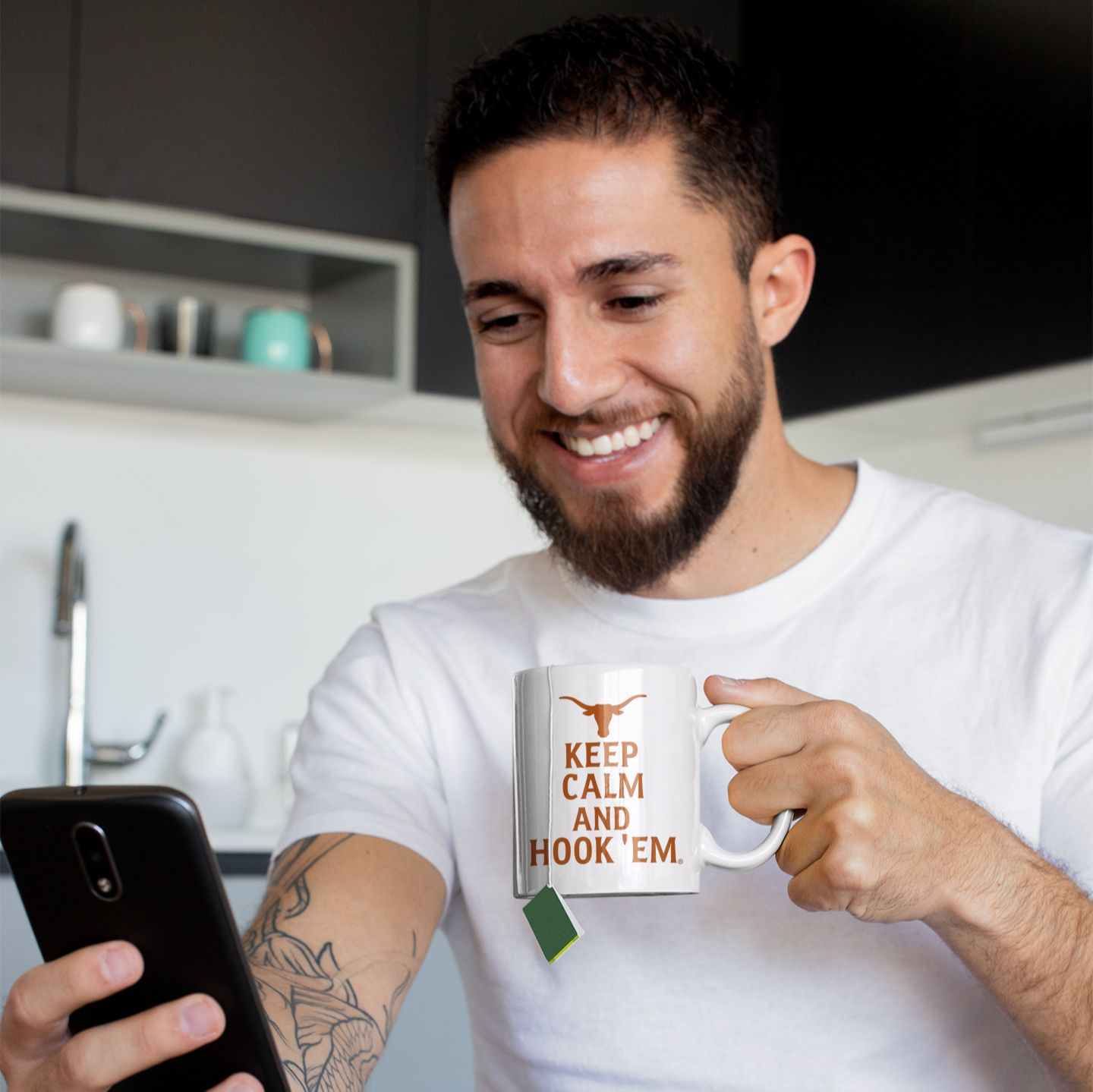 Keep Calm and Hook 'Em Mug